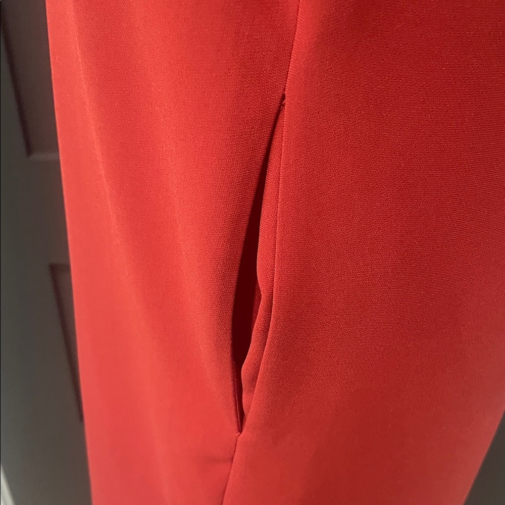 🔥🔥🔥🔥Winter Clearance Price!!!
Theory Red V-Neck Dress Size XS - Picture 6 of 8
